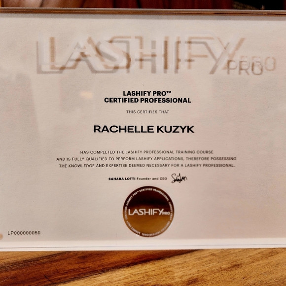 Lashify gossamers - Picture 3 of 3